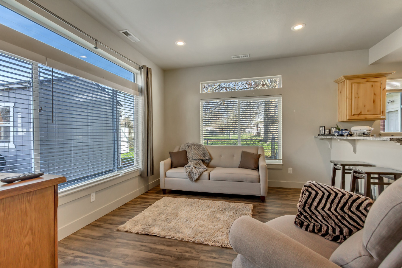 Hill Field 2 and 3 by CDH (Double Town Homes) 4