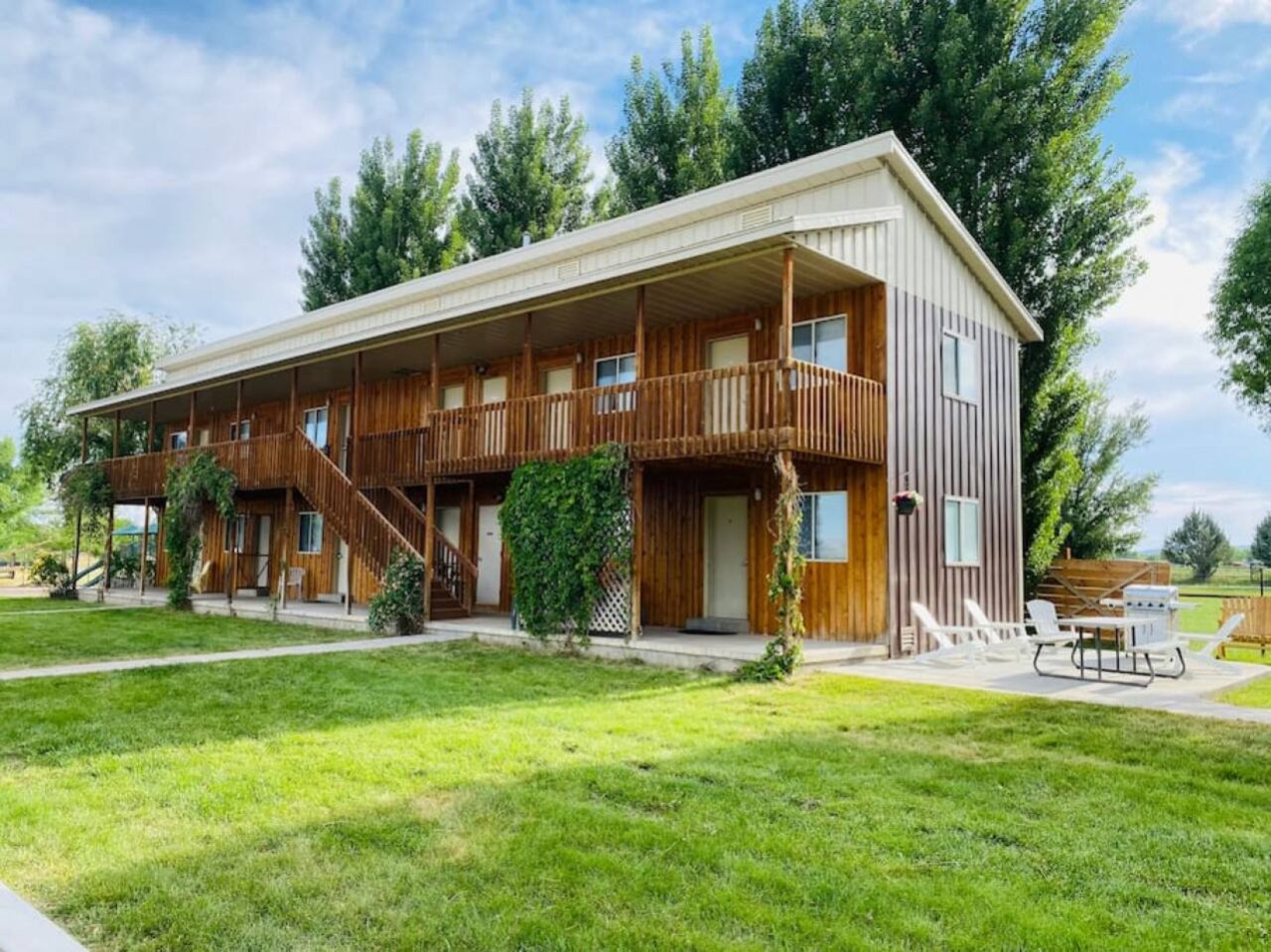 Dino trails Getaway Lodge