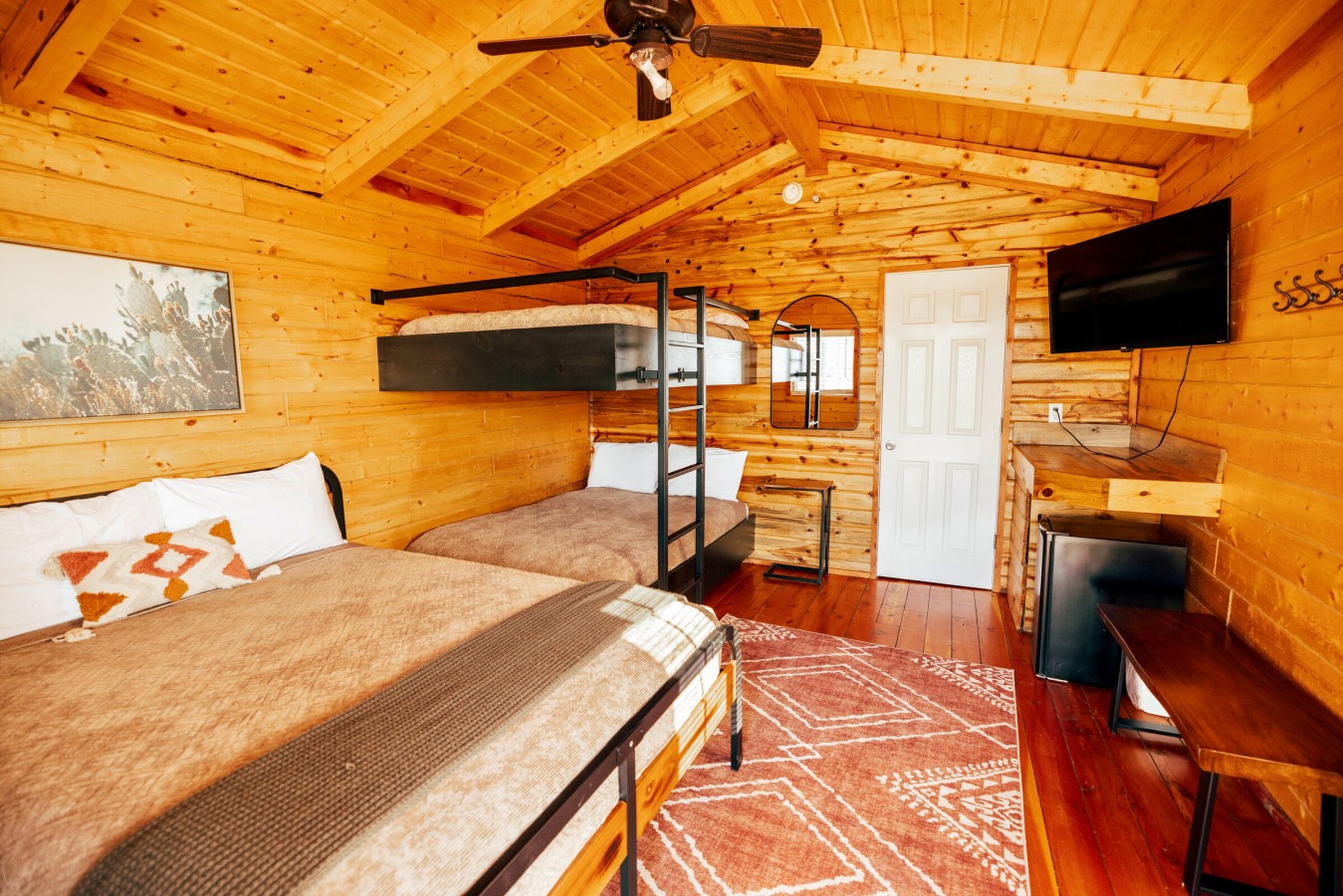 Queen bed plus bunk beds