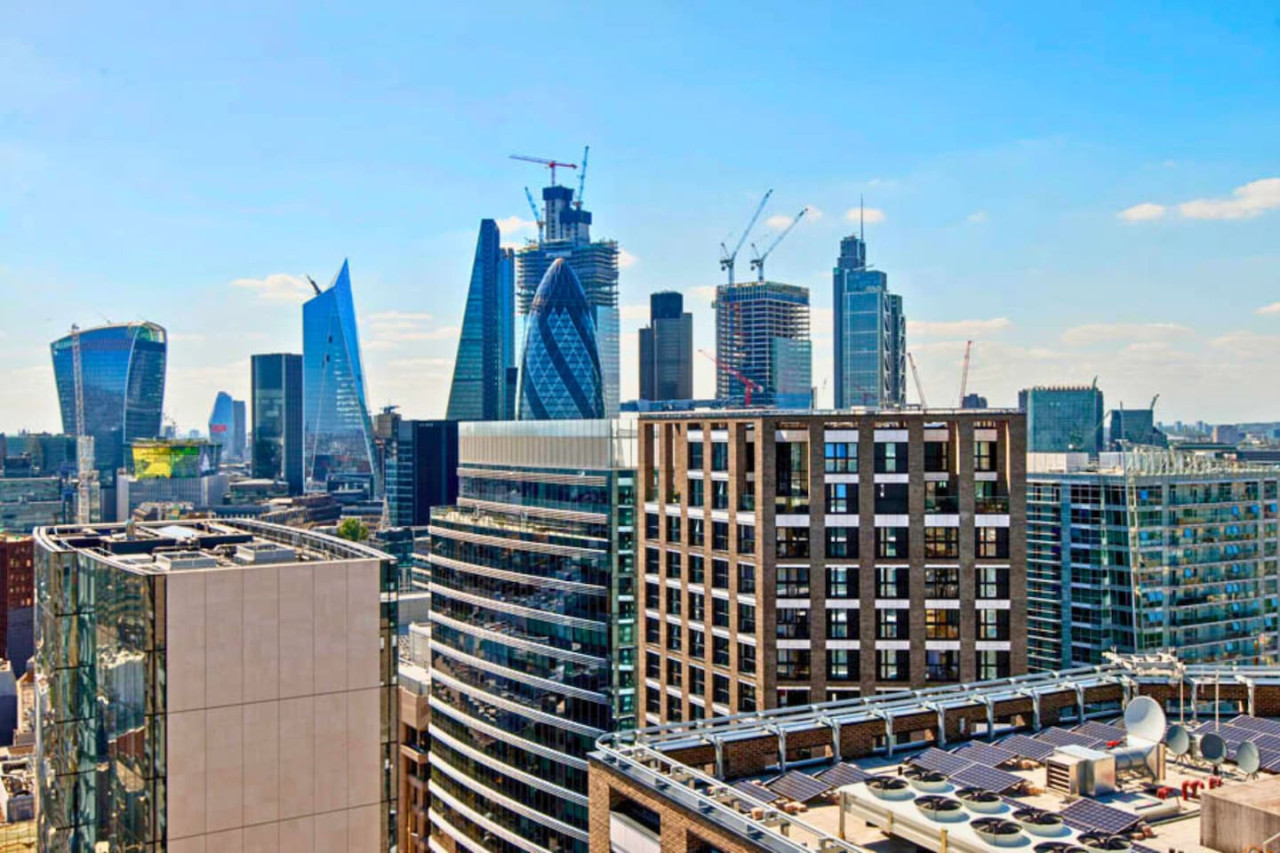 LuxuryLondonStays - Luxury City View AirCon Balcony Rooftop Panoramic London Heated Floor - 1000MB Wi-fi, Sky Garden in Alie Street - Property image 29 - VivreStays