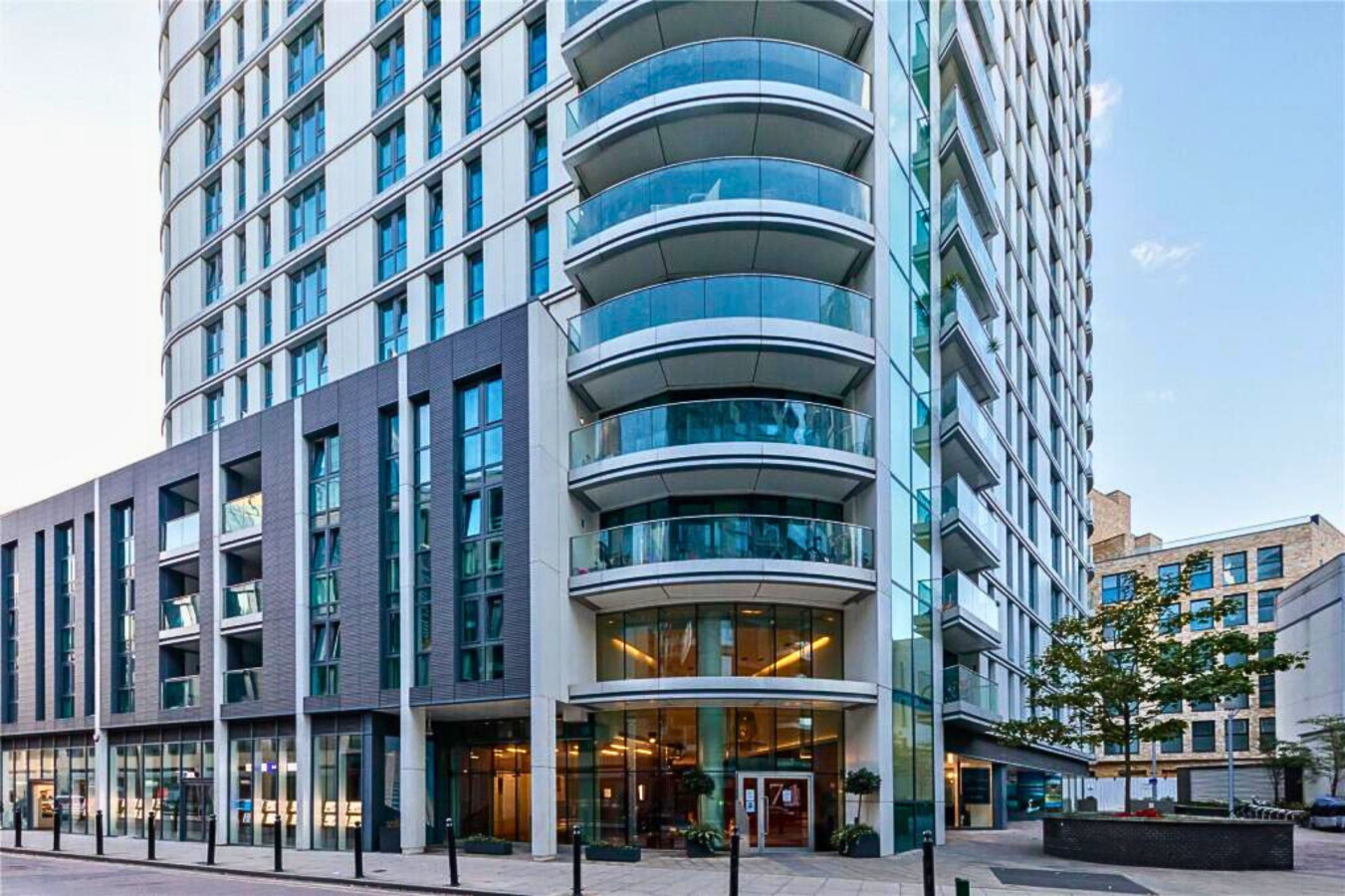 LuxuryLondonStays - Luxury City View AirCon Balcony Rooftop Panoramic London Heated Floor - 1000MB Wi-fi, Sky Garden in Alie Street - Property image 34 - VivreStays
