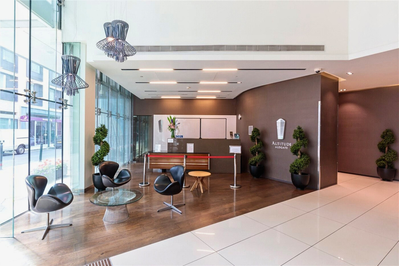 LuxuryLondonStays - Luxury City View AirCon Balcony Rooftop Panoramic London Heated Floor - 1000MB Wi-fi, Sky Garden in Alie Street - Property image 6 - VivreStays