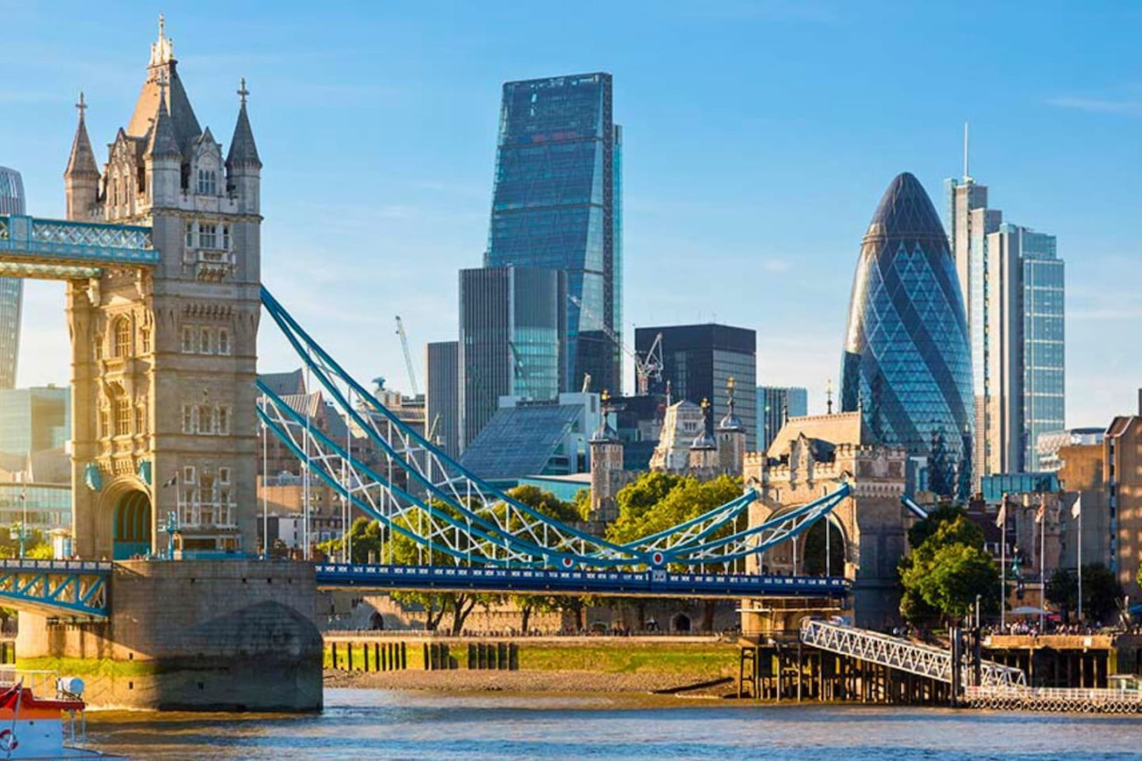 LuxuryLondonStays - Luxury City View AirCon Balcony Rooftop Panoramic London Heated Floor - 1000MB Wi-fi, Sky Garden in Alie Street - Property image 25 - VivreStays