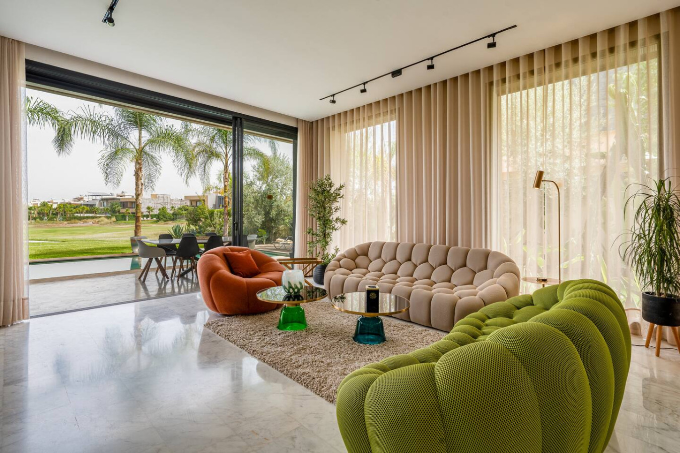 Villa Kniza – Luxury Stay, Courtyard, Pool & View