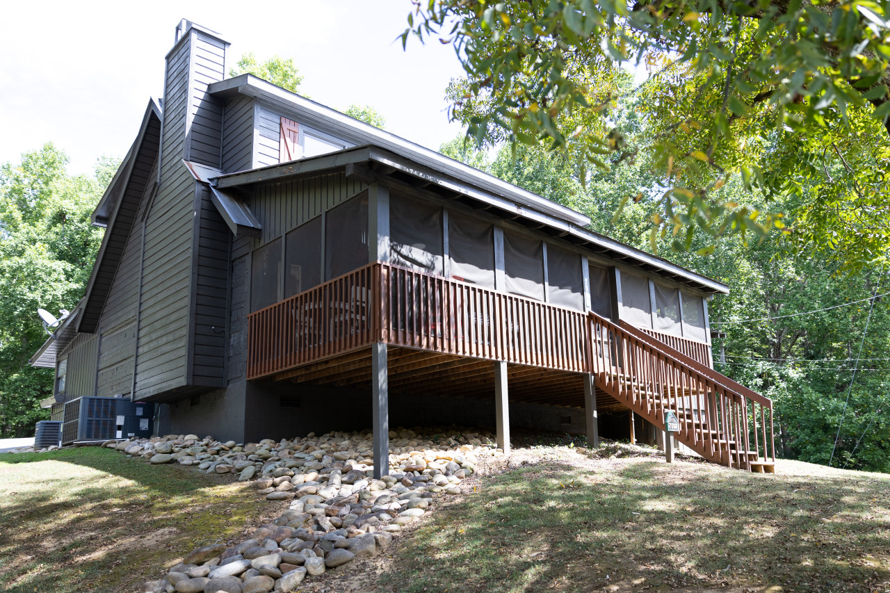 Ivy Garden Chateau - Image 5