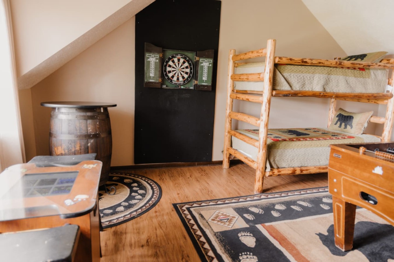 3Br Cabin, Lake Access, Fishing, Gameroom, Hot tub - Image 3