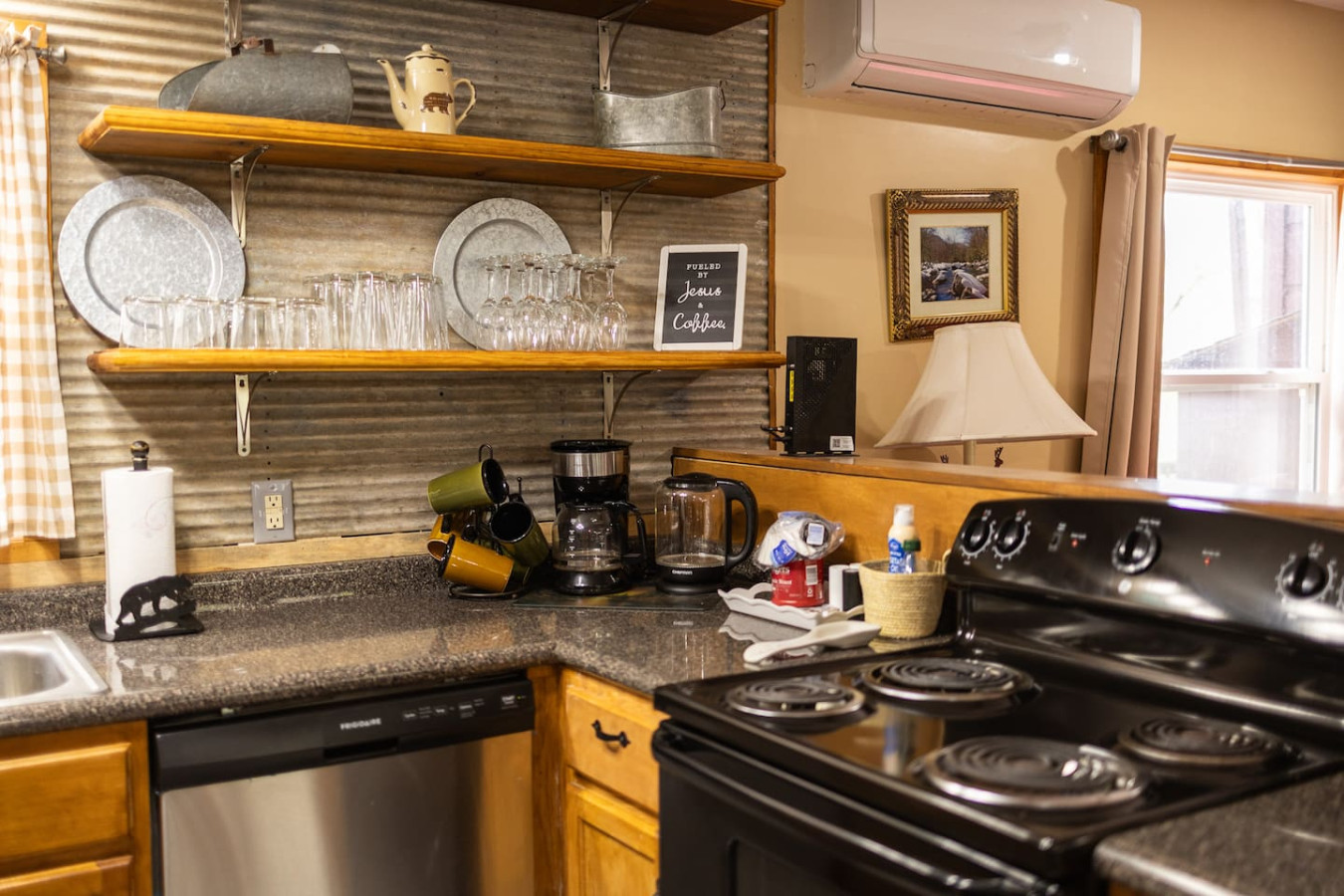 Multi-Unit Pet Friendly Cabin in the Smokies! - Image 5