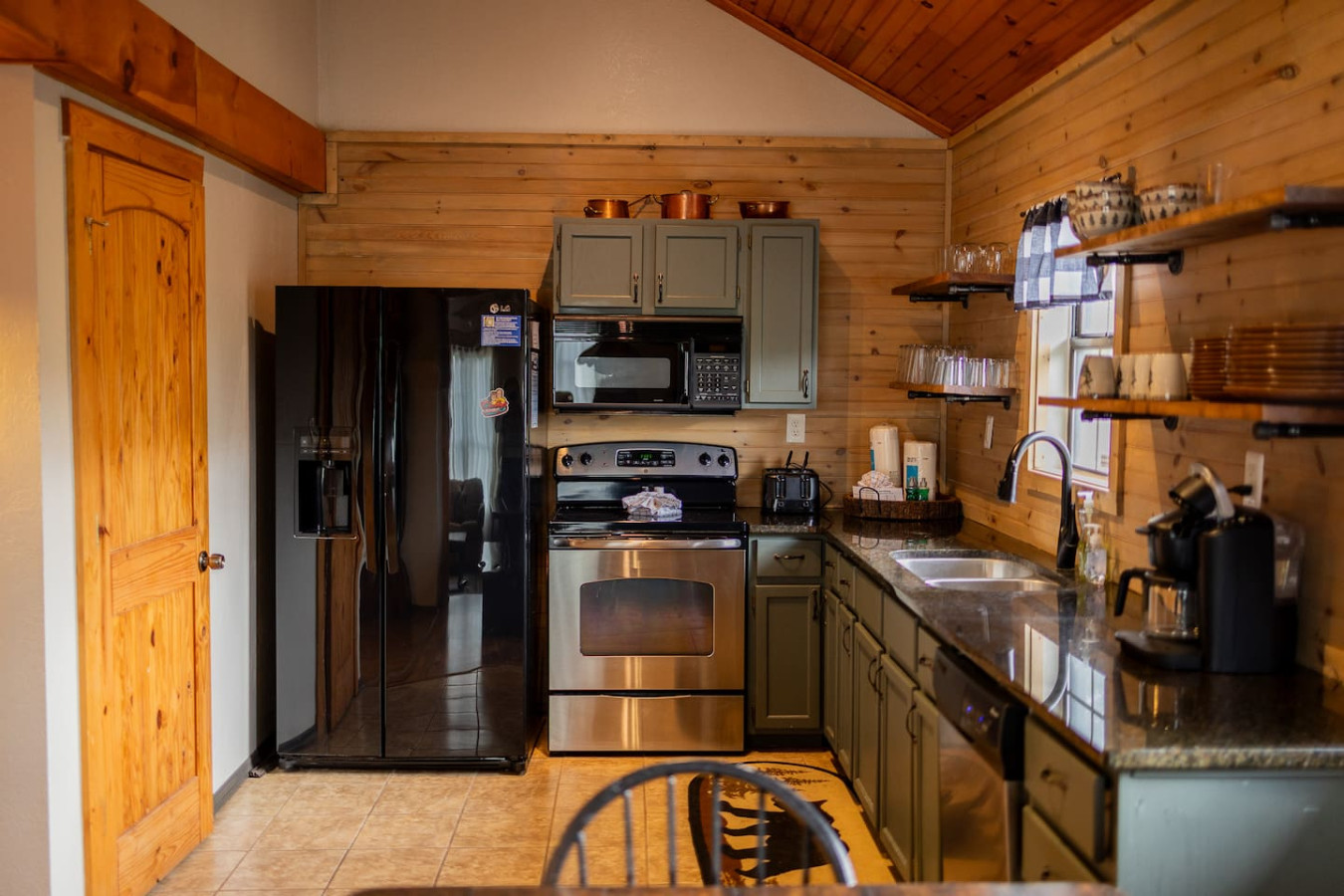 Private cabin in the Smokies - Image 4