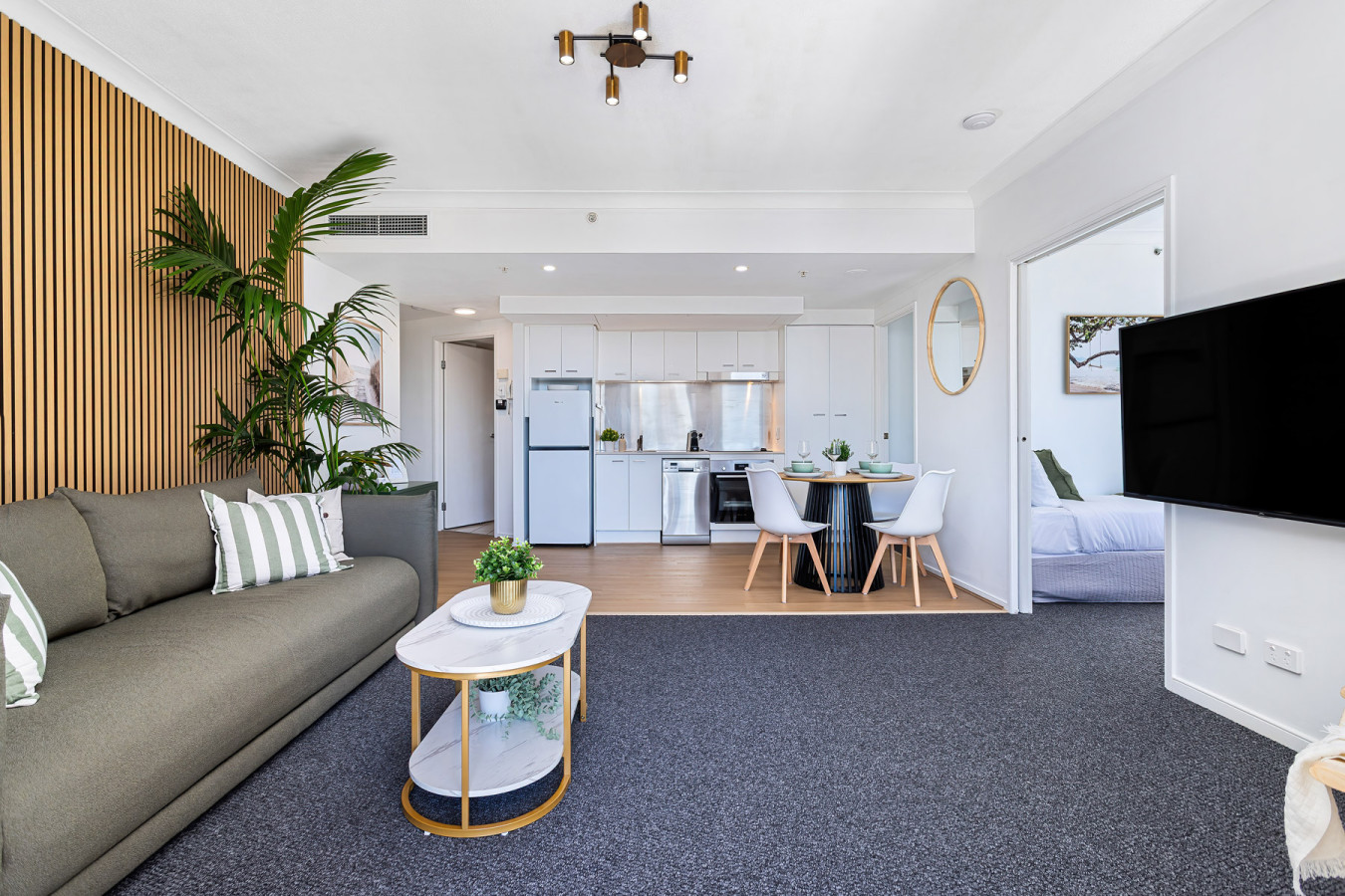 ‘Chic Coastal Escape’ by Inn Paradise